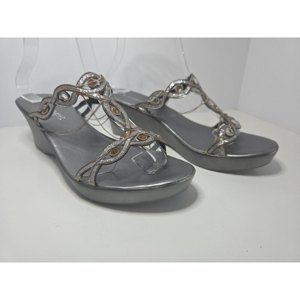 Gianetti silver sandals W/rhinestone & chain details Sz 8.5 Read Description